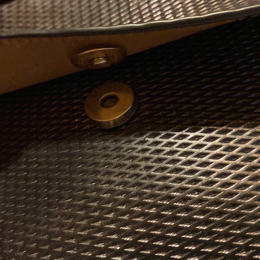 Purse - Picture 3 of 4